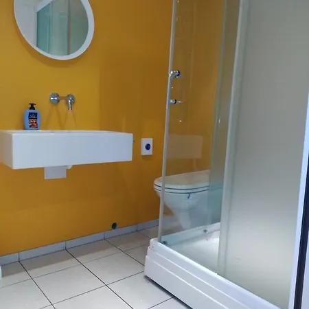 Sahlihuus Appartamento Koniz