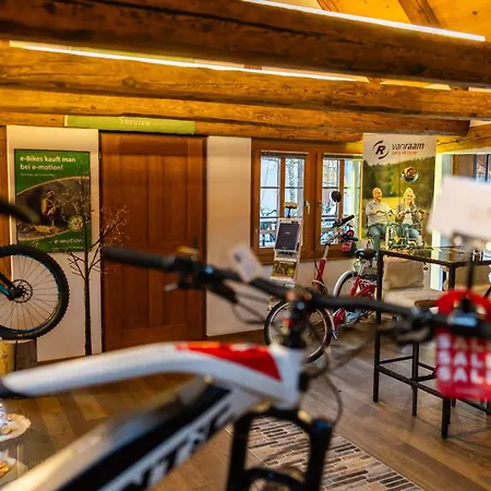 Sahlihuus Appartamento Koniz