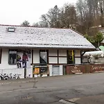 Sahlihuus * Köniz